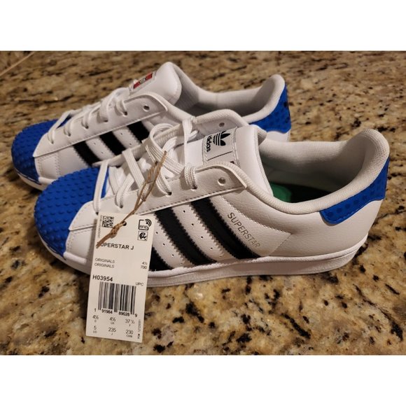 Adidas Superstar J x LEGO White/Black/Blue Size 5.5y New - Picture 4 of 6